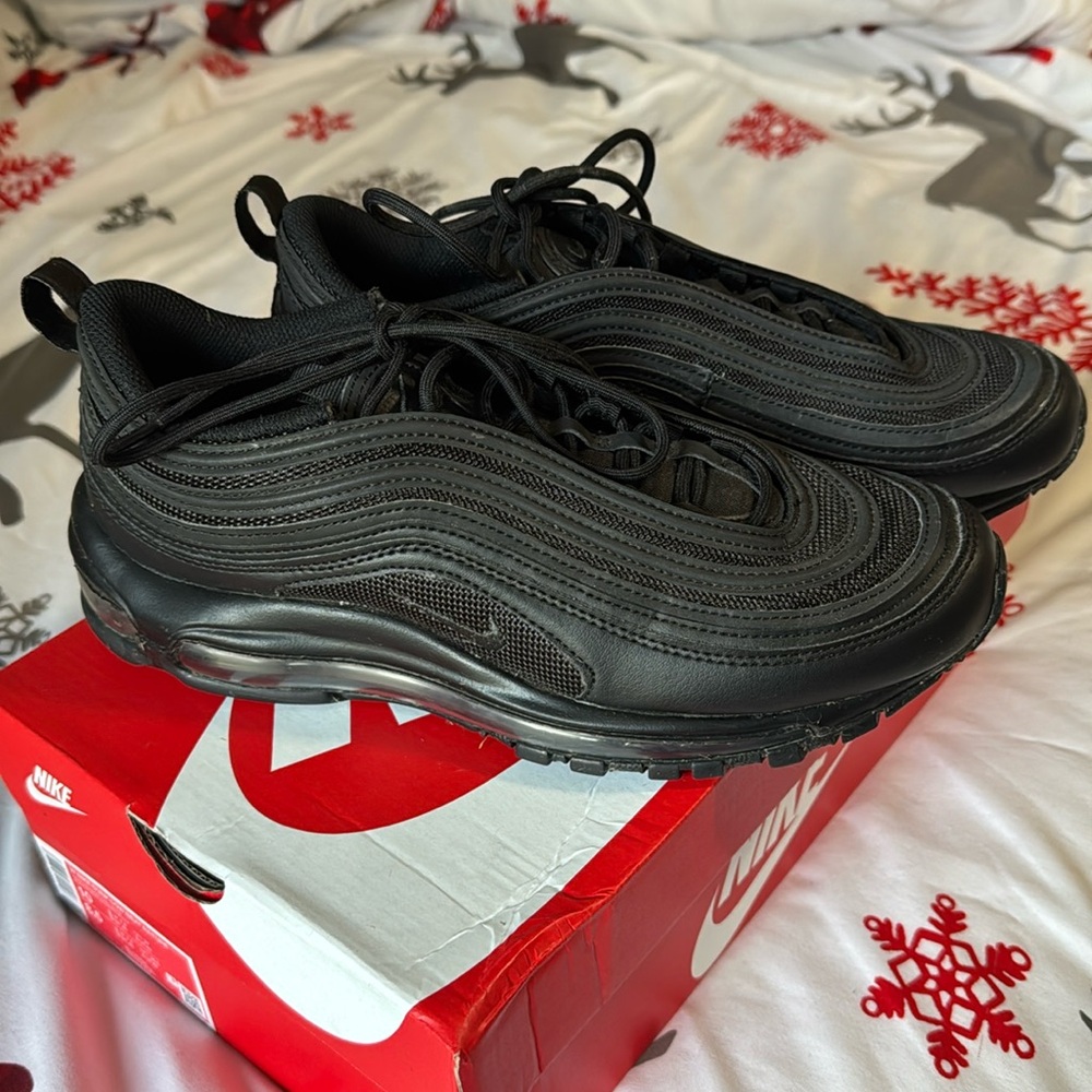 Black Nike are max 97 worn a couple times